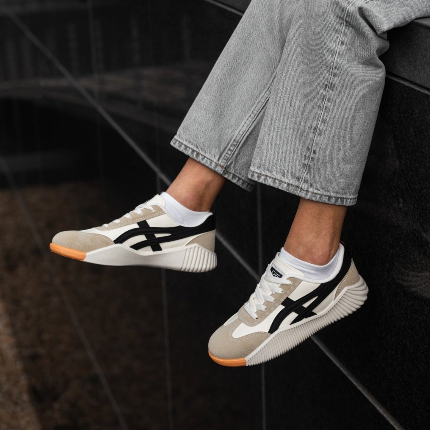 Raniya - Ultra-comfortabele vintage sneakers