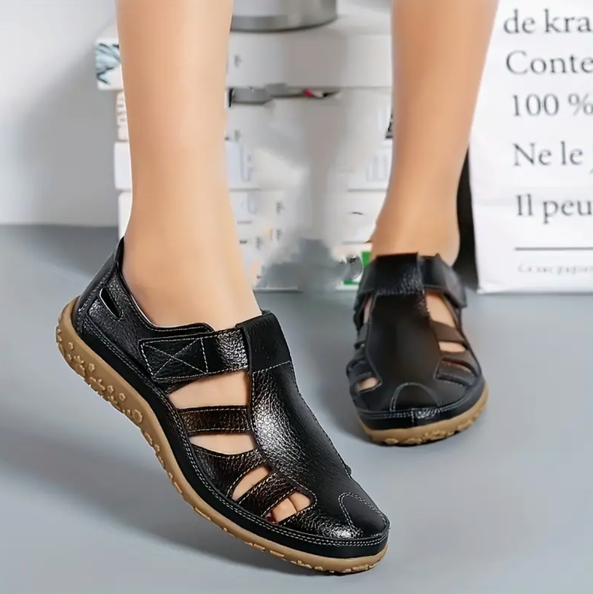 Eva - De retro platte sandalen met gesloten neus