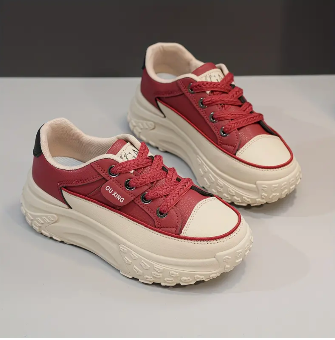 Sarah - De sneakers in effen kleur voor dames