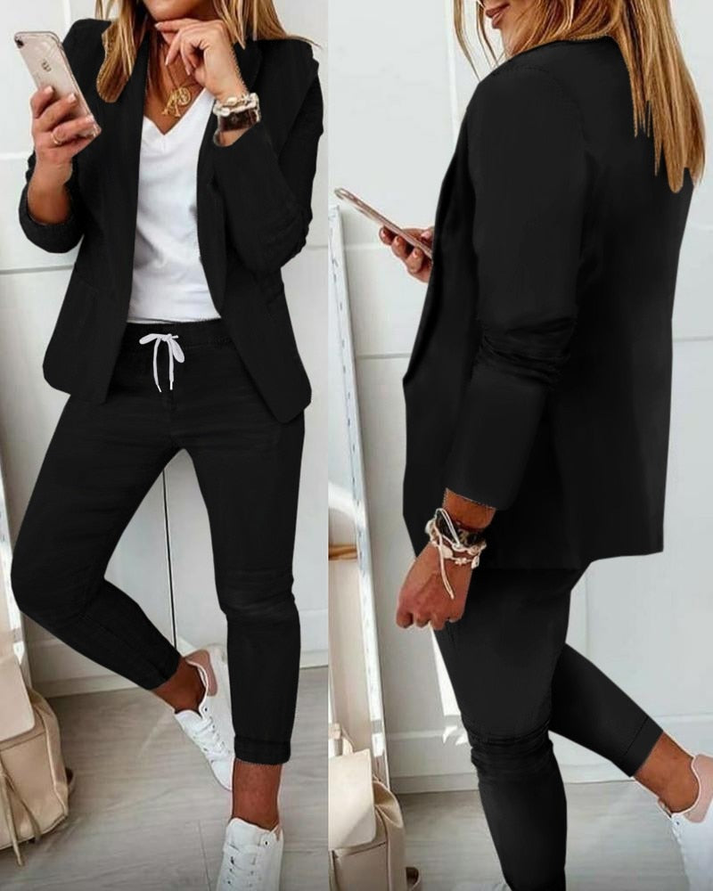 SANNA - Zomerse blazer en broek als set