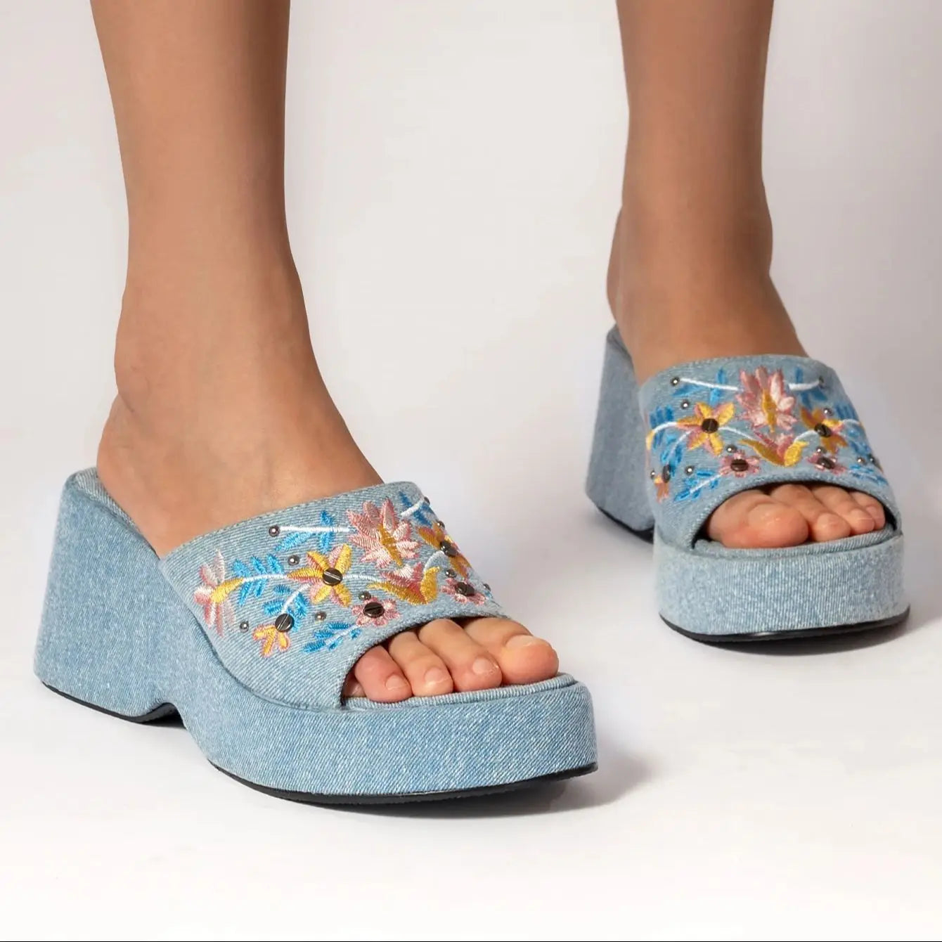 Sabina - Denim sandalen met dikke zolen