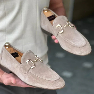 Lorenzo - Suède loafers met metalen gesp