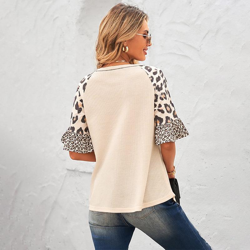 Cindy - V-hals blouse met dierenprint